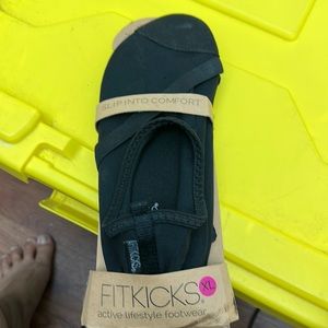 Brand new Fit kicks